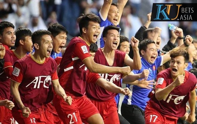 viet nam 3 633x400 - Đội tuyển Việt Nam xuất hiện trong danh sách Ấn tượng 10 năm của AFC